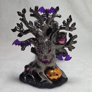 Bath & Body Works Halloween Tree with Purple Accents Wallflower Plug